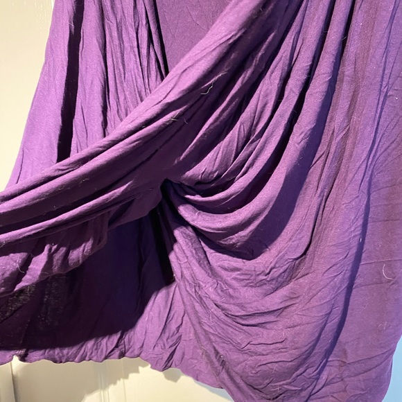 Buffalo - Sleeveless Scoop Neck Summer Top - Picture 2 of 8